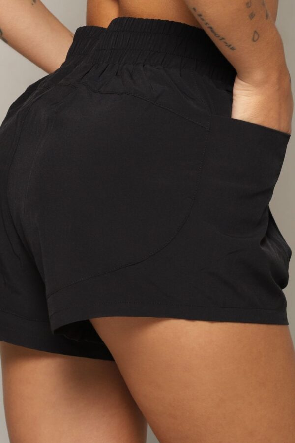 Short Olot - Imagen 6